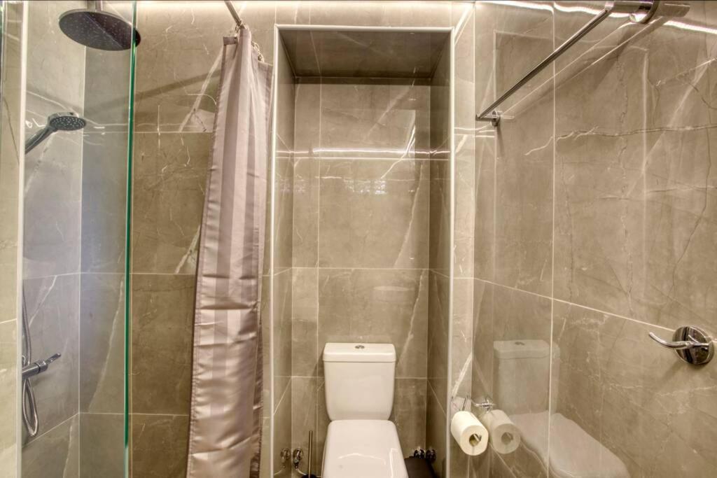 Plaka Filotheis House B Apartamento Atenas Exterior foto